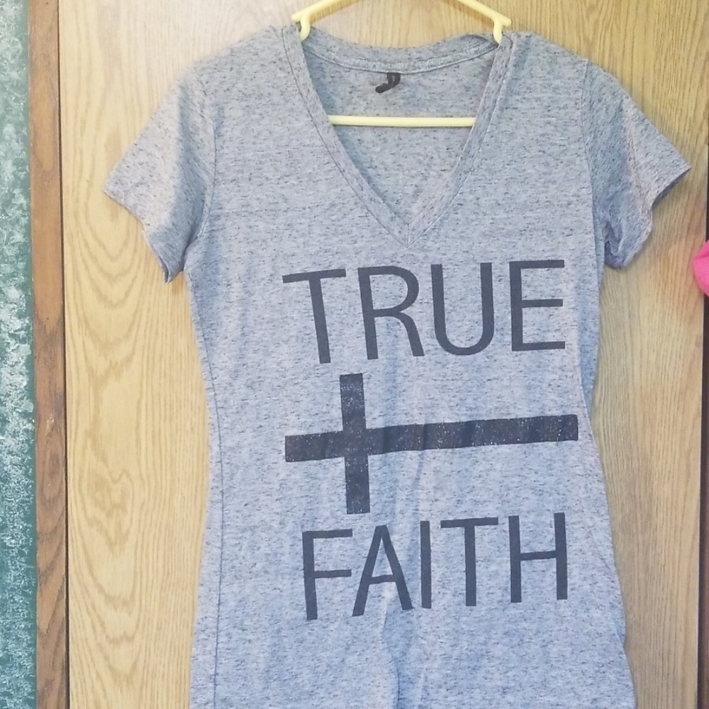 Hybrid Apparel T-shirt